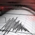 インドネシアのリゾート地で地震　Ｍ６．４　３人死亡