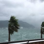 大型で猛烈な台風25号　明日から沖縄は大荒れ