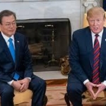 文大統領“屈辱”　米韓首脳会談たった「２分」　北への制裁解除熱望も成果ゼロ