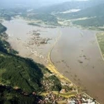 5人死亡10人以上行方不明　台風19号　千曲川堤防一部決壊し浸水
