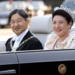 両陛下、笑顔で即位パレード＝沿道に11万9000人―オープンカーで4．6キロ