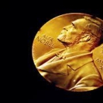 吉野さんにメダル授与　「最高です」　ノーベル化学賞
