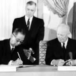 日米安保条約改定６０年式典を開催　首相「世界の平和・繁栄保証する不動の柱」強調