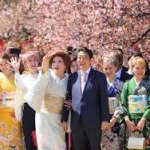 「60」は首相の推薦者　桜を見る会、招待者名簿を初開示