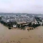 中国、記録的洪水で被災者４千５００万人…死者・行方不明者が１４２人