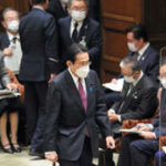 岸田首相、国交省の統計データ書き換え認める 「大変遺憾」
