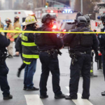 発砲はNY地下鉄車両内で開始 負傷29人、テロとは見なさず