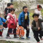 中国地元当局が子供連れ去り認める 32年前「一人っ子政策で」