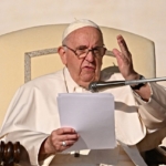 ポルノの誘惑に注意を ローマ教皇「聖職者の心弱らせる」 