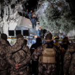 Ｍ６．３地震、３人死亡＝建物新たに倒壊か―トルコ南部