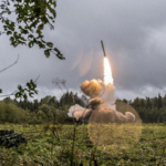 ロシアのベラルーシへの戦術核配備 NATO、ウクライナが非難