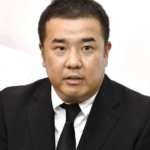 芸人の堤下さんを略式起訴 道交法違反罪で、東京区検