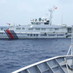 中国の沿岸警備隊、フィリピン船を妨害 BBC記者が目撃