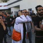 ガザ北部で病院爆発「500人死亡」の情報も 多くの住民の避難先